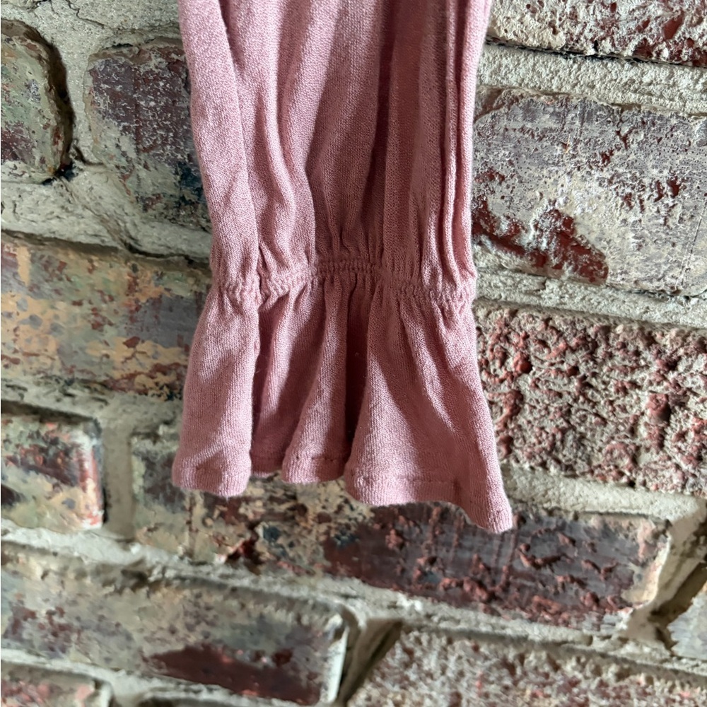 Sold - Similar Items in Closet!
Urban Outfitters Pink Surplice Crop Top - Picture 4 of 5